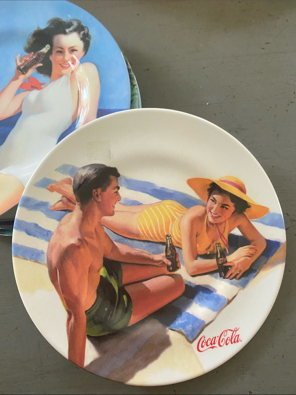 Set of 4 Coca Cola Vintage Melamine Beach Salad Plates — 2002